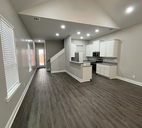 5th image of 116 Millie Park Dr