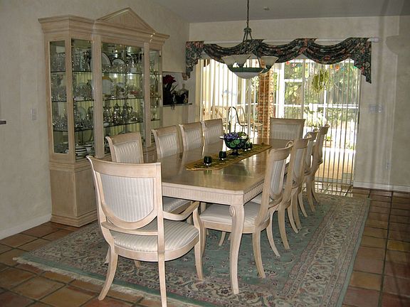 Showcase dining room