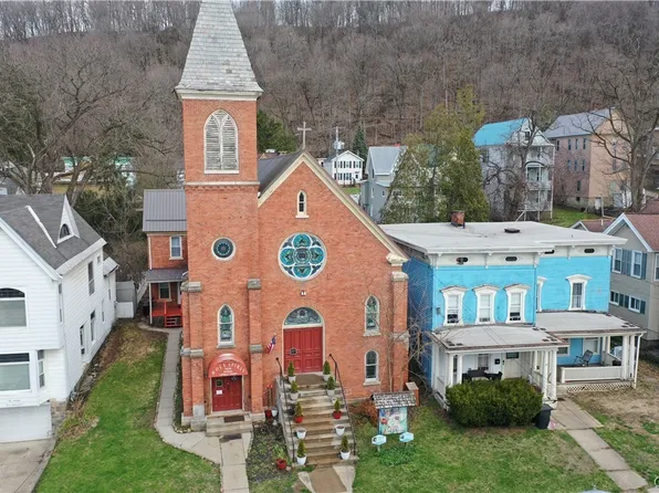 618 E Gansevoort St, Little Falls, NY 13365