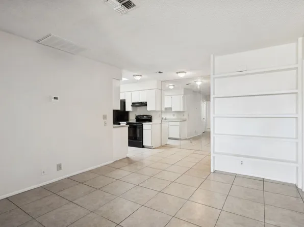 9001 W Elm St Unit 3, Phoenix, AZ 85037