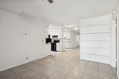9001 W Elm St #3 Photo 1