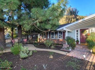 2771 Pinelawn Dr, La Crescenta, CA 91214