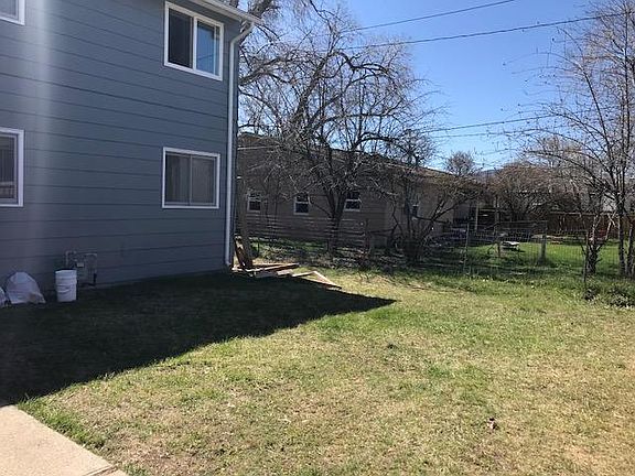 3rd image of 608 South Ave W