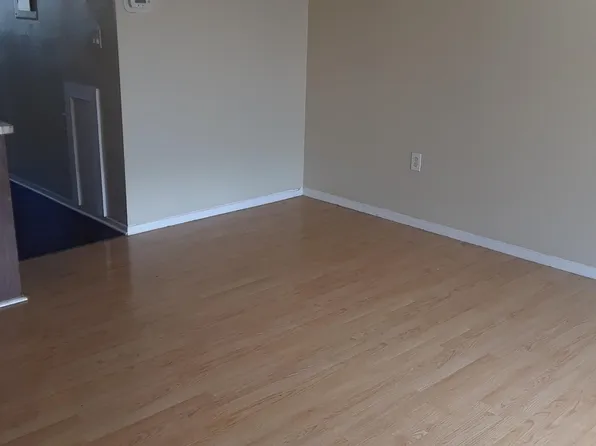 4809 Grand Blvd APT 8, New Pt Richey, FL 34652