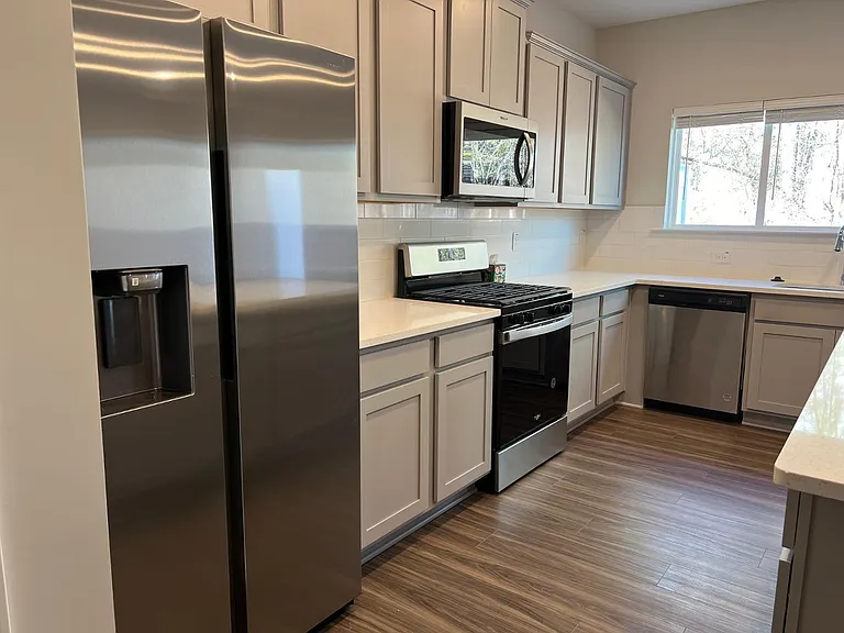 5106 Cambrey Dr — Photo 8