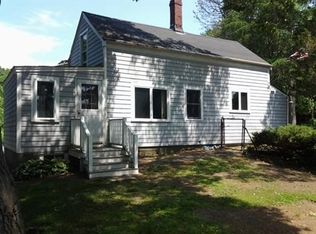 5 Walnut Dr, Rowley, MA 01969