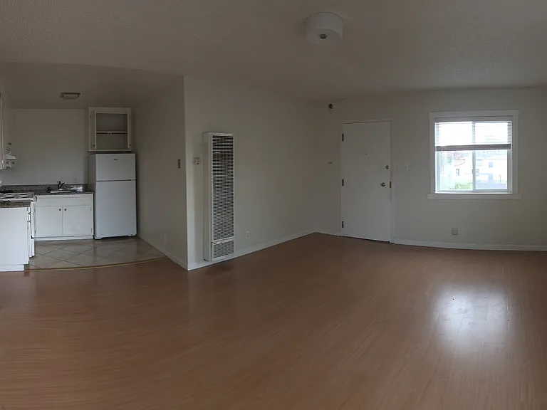 6315 Telegraph Ave #6 — Photo 11