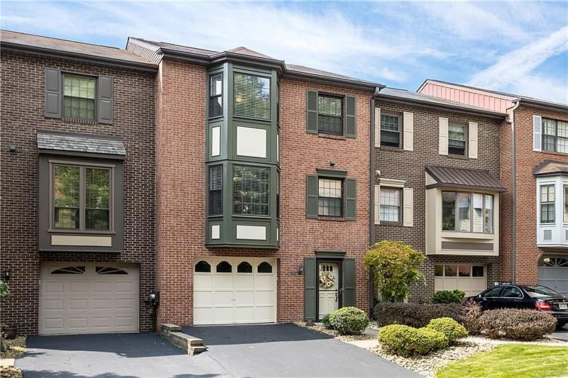 151 Glenwood Dr, Monroeville, PA 15146 Zillow