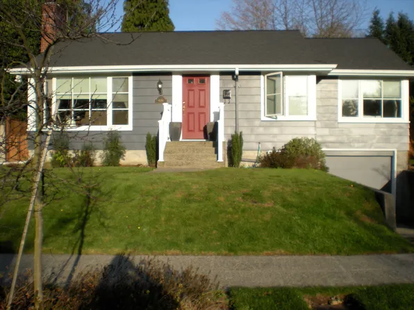 8244 39th Ave NE, Seattle, WA 98115
