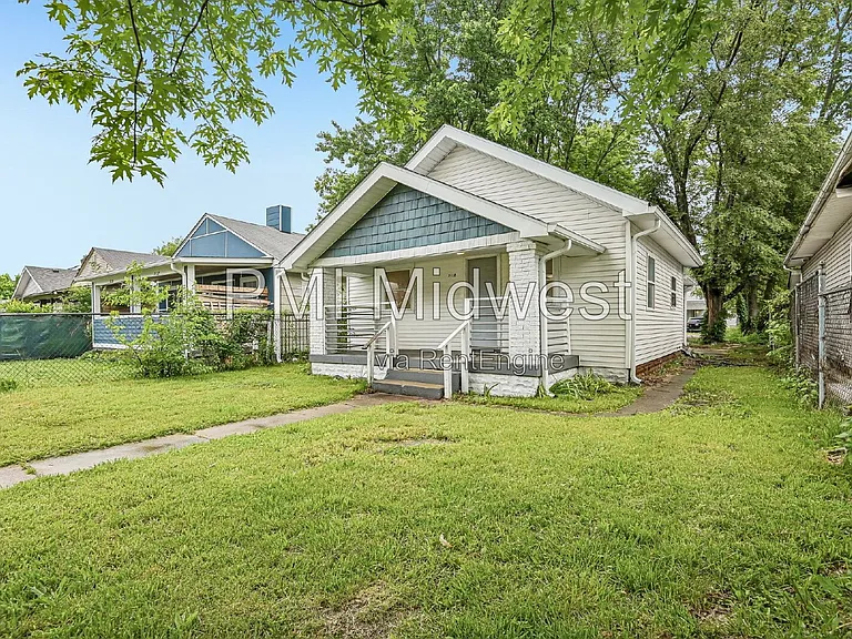 3118 W 9th St — Photo 2