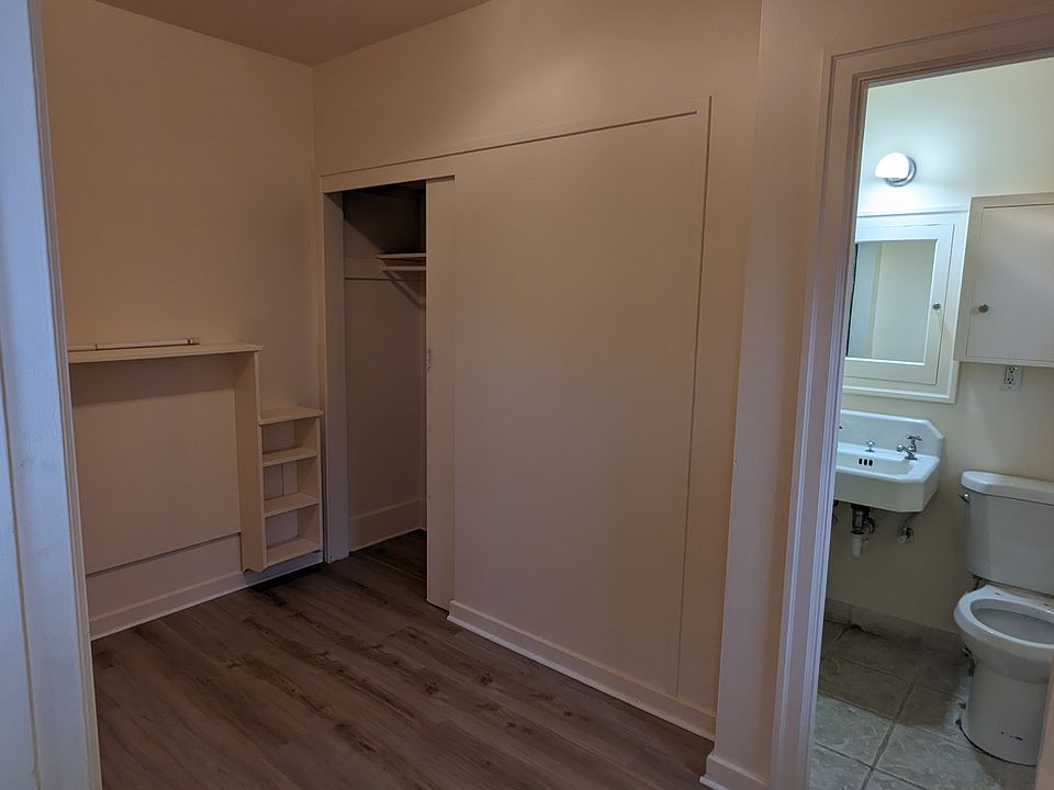 1st image of 636 S Palouse St #5