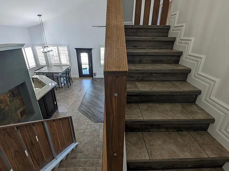 650 W Kent Pl — Photo 36
