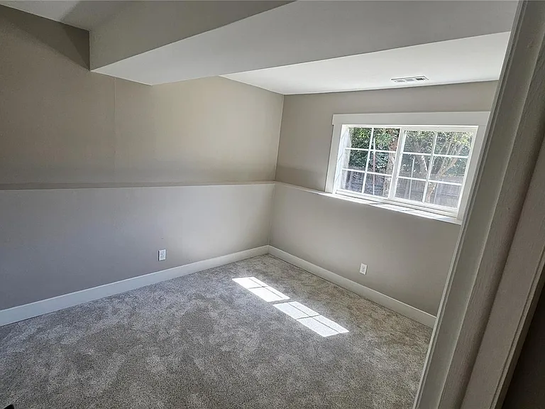 4244 S Bahama St — Photo 22