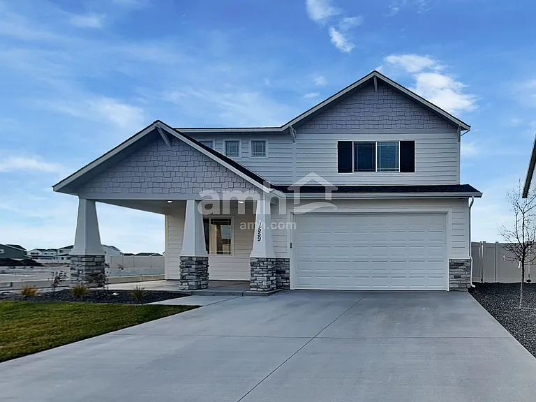 1559 N Garnet Creek Ave — Photo 1