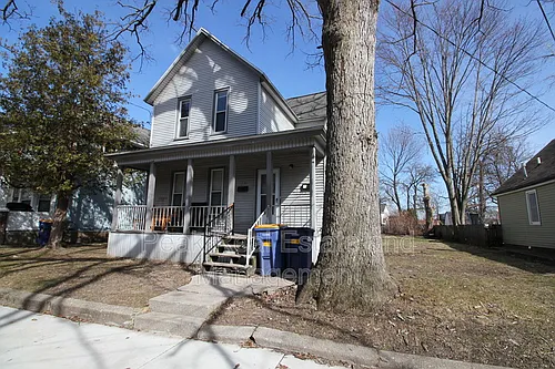 744 Oakland Ave SW Photo 1