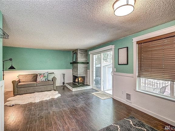 4th image of 3129 Rustlewood Ln SE