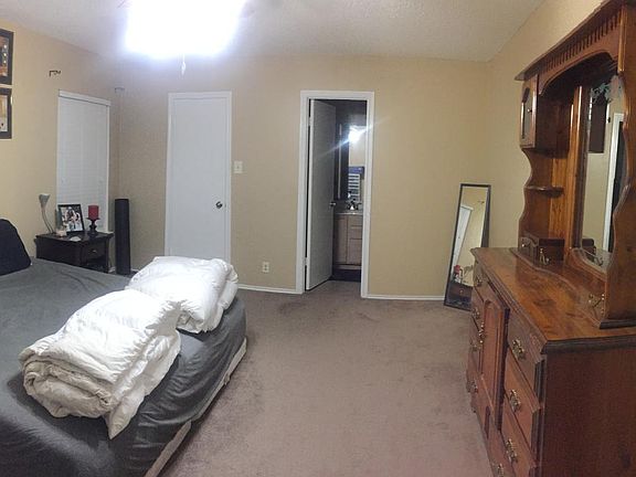 Bedroom #1