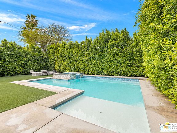 4th image of 68880 Lozano Ct