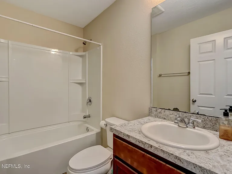 11168 Watkins Ct — Photo 32