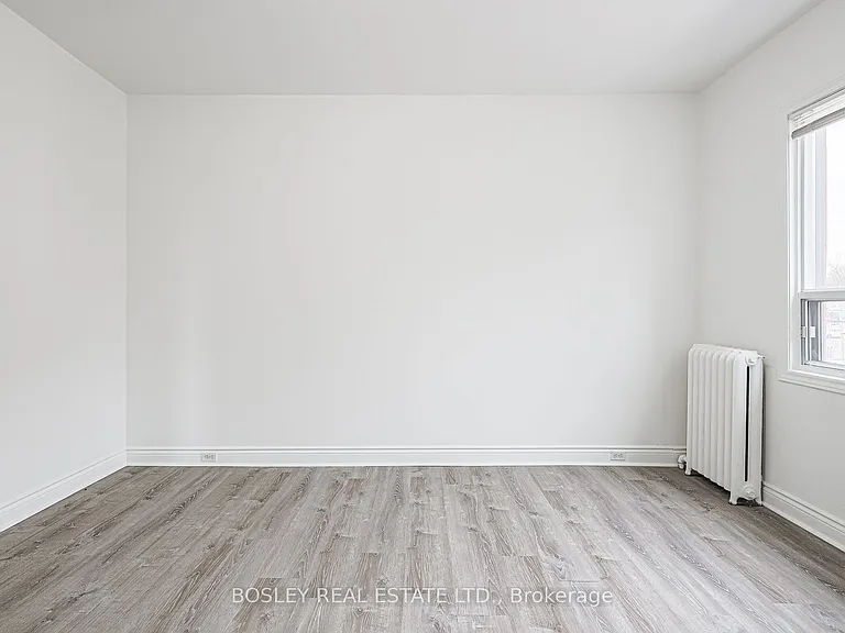 413 Crawford St — Photo 15