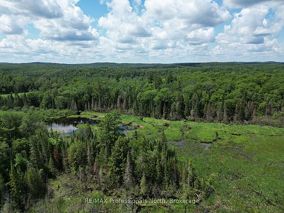 3rd image of 1419 Clement Lake Rd