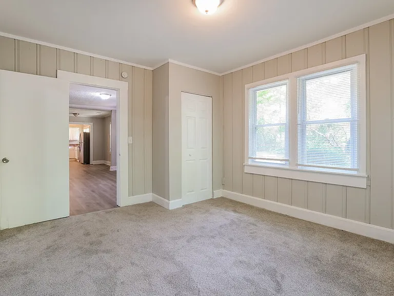 731 Parker St — Photo 13