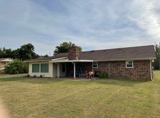 221 N Richards Ave, Midwest City, OK 73130