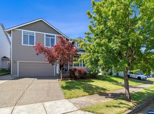 9280 SW Stono Dr, Tualatin, OR 97062