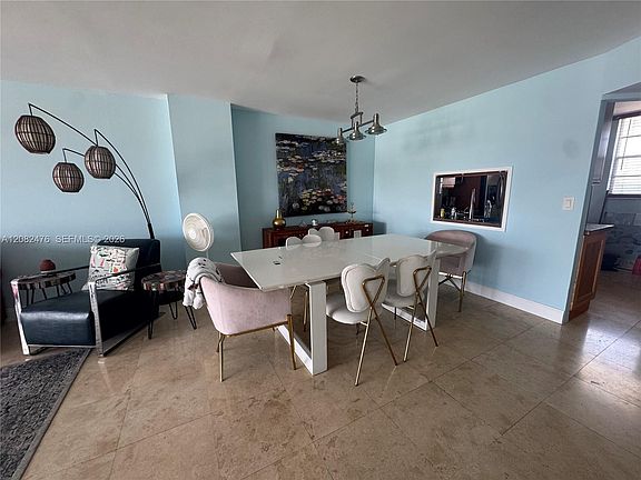 4th image of 3545 NE 166th St APT 703