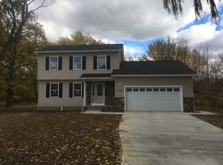 2403 Saltsman Rd, Erie, PA 16510