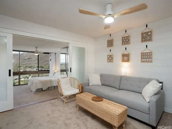 501 Hahaione St #110F, Honolulu, HI 96825