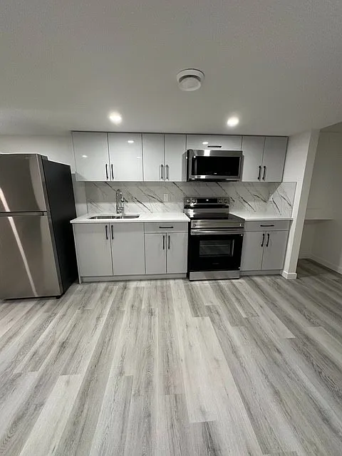 2 bed, 950 sqft, $1,400 — Photo 2
