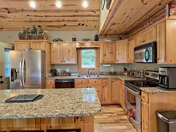 4th image of 7220 Rocky Mountain Ln