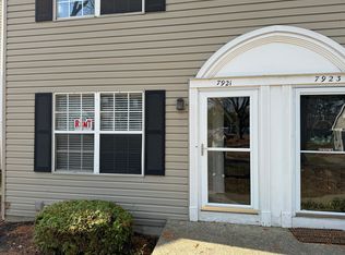 7921 Meadowhaven Blvd, Columbus, OH 43235