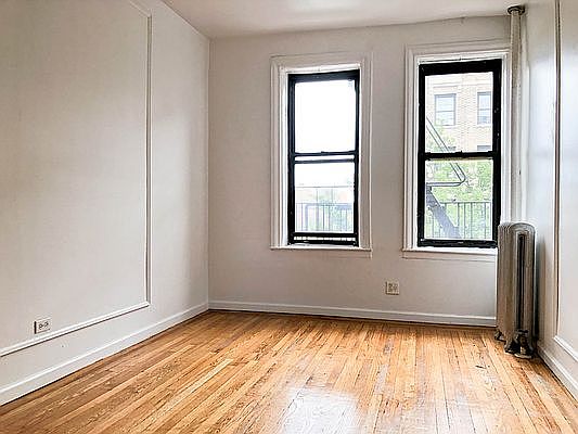 2nd image of 579 Fort Washington Ave #12D