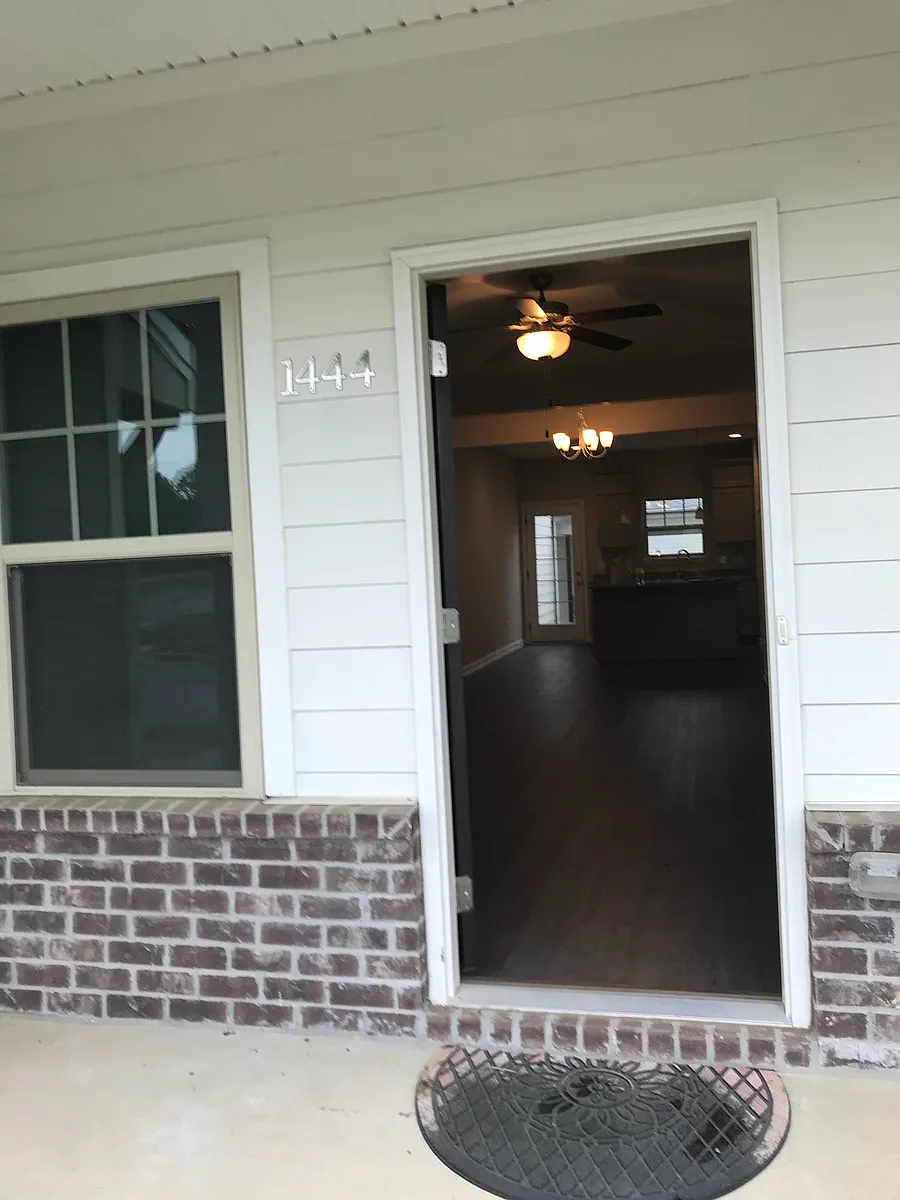 Building Photo - 1444 White Dutch Ln