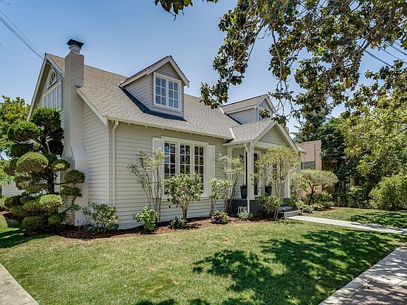 3rd image of 801 Burlingame Ave