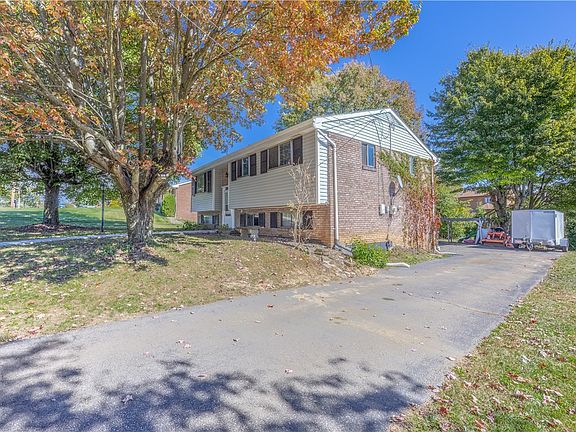 2nd image of 4340 Frederick Dr