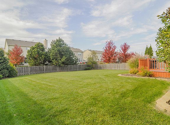 3rd image of 2451 Prairie Crossing Dr