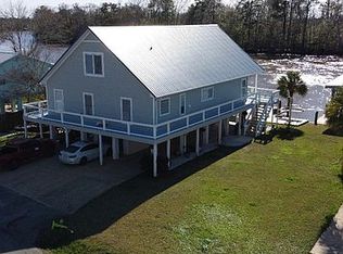 9141 Riverlodge Dr, Moss Point, MS 39562