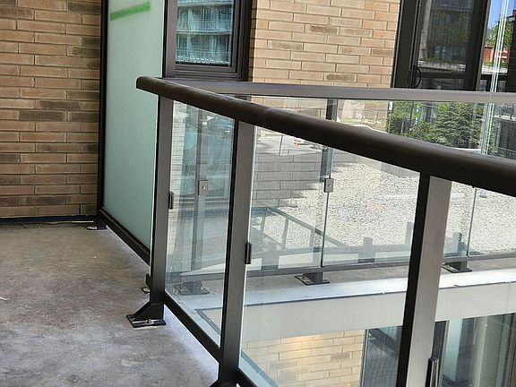 5th image of 55 Duke St W #332