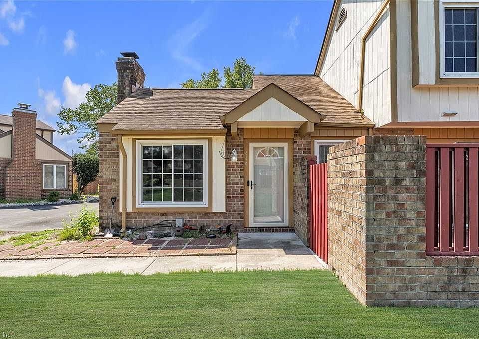 1st image of 838 Gadwall Ct