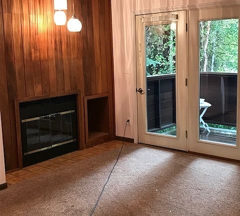 2nd image of 227 Woodridge St