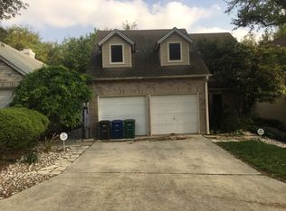 4238 Shady Tree Ln, San Antonio, TX 78247