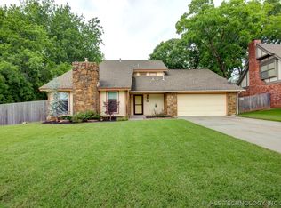 7444 S Oxford Ave, Tulsa, OK 74136