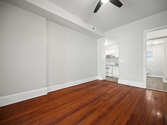 5th image of 213 N 18th St APT 2