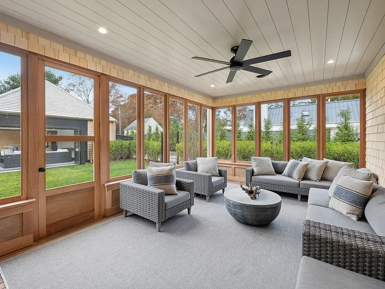 510 Abrahams Path — Photo 44