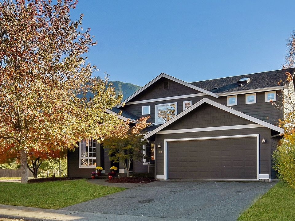1st image of 325 SE 10th Cir