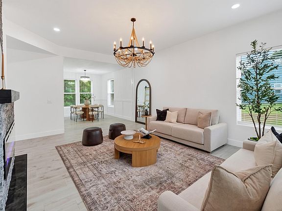5th image of 155 Cane Creek Way