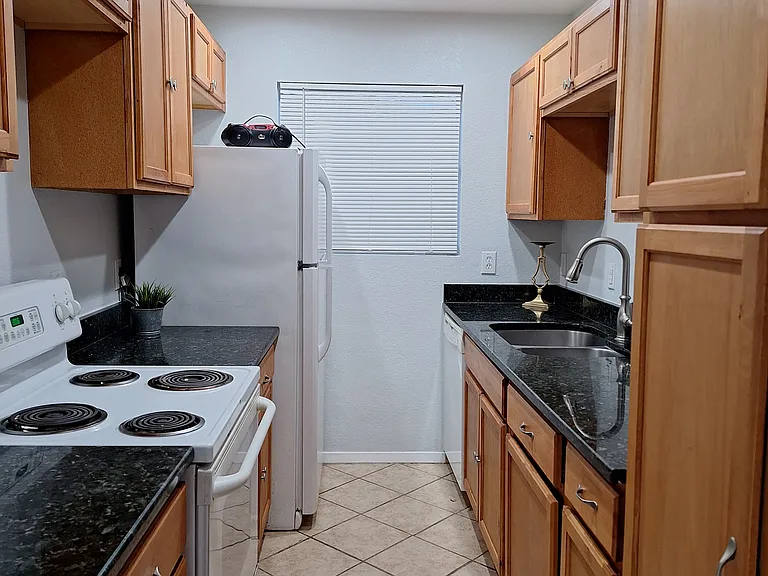 6024 Truman Dr — Photo 14